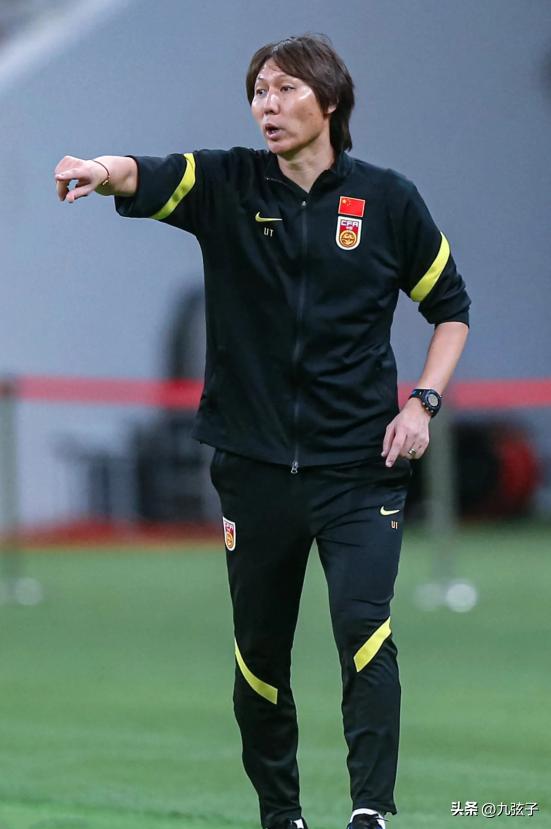 张鹭为什么没打进主力,不爱惜羽毛的古诗词