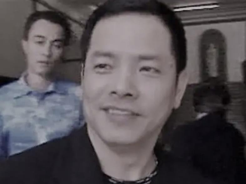 澳门黑帮老大崩牙驹出狱的场面,澳门黑帮崩牙驹现在情况