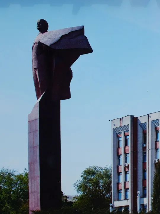 穿越冷冻冲突带：从“德左”到乌克兰|欧洲来信