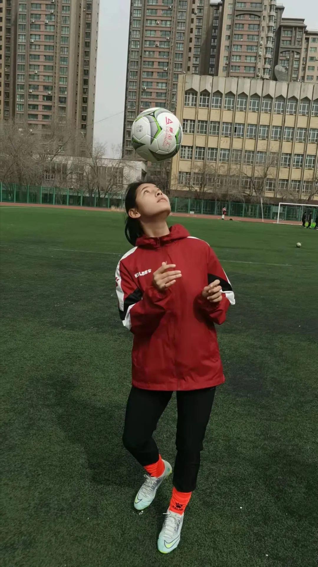 娴静犹如花照水韩语翻译,娴静犹如花照水原版