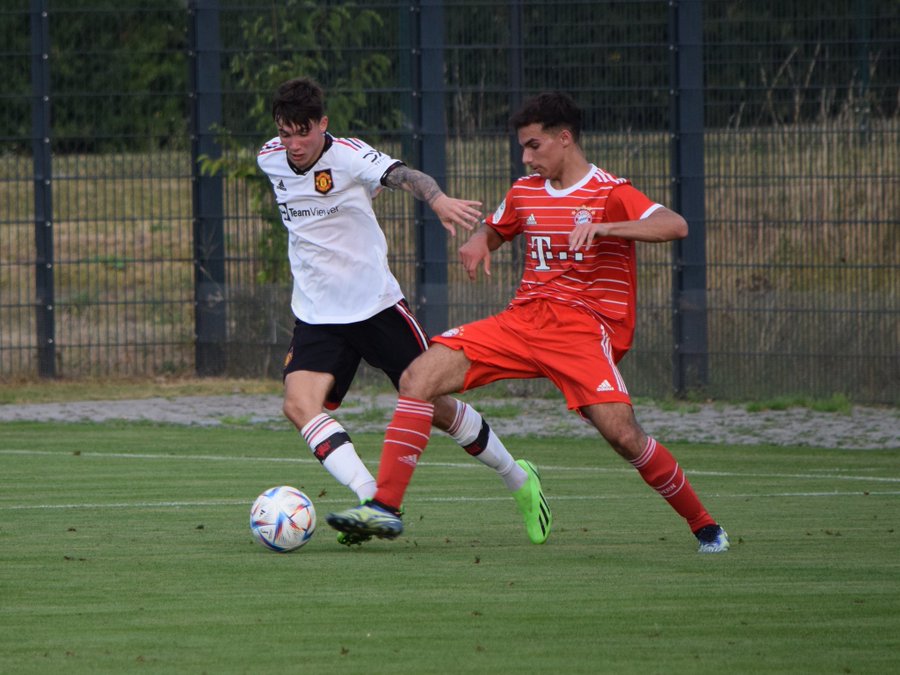 曼联神锋哈兰进球视频,曼联德甲神锋