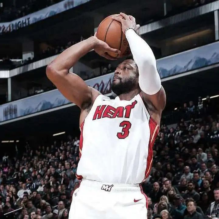 保罗乔治24号壁纸,保罗乔治13号霸气高清壁纸