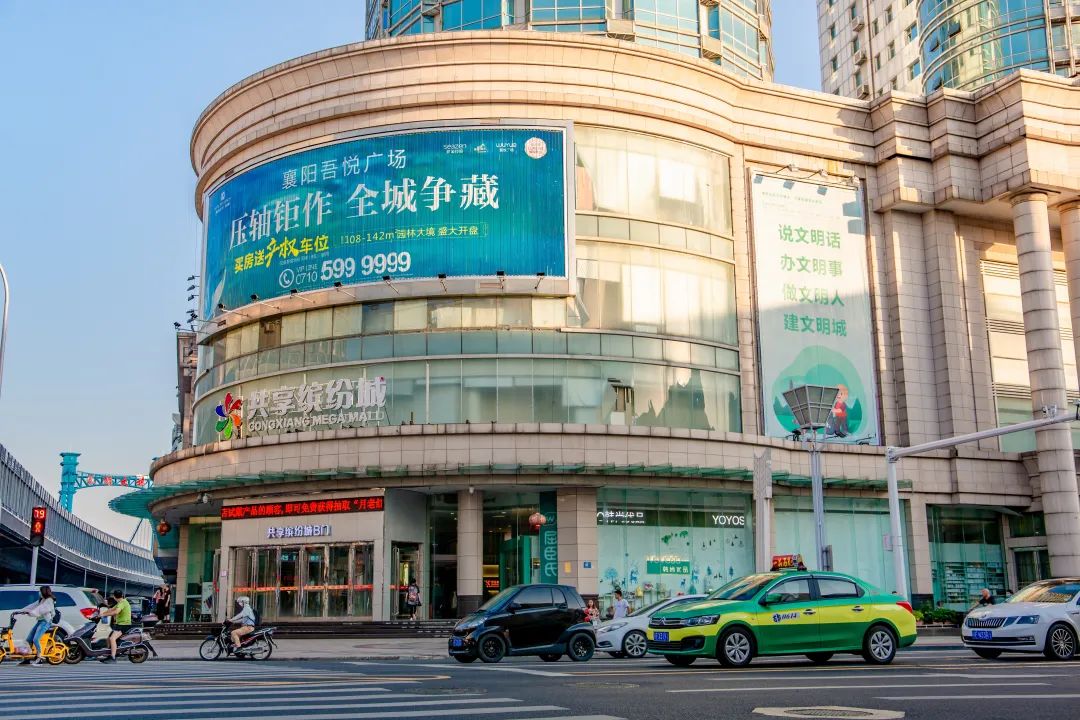 人民广场真实现状,人民广场站现状