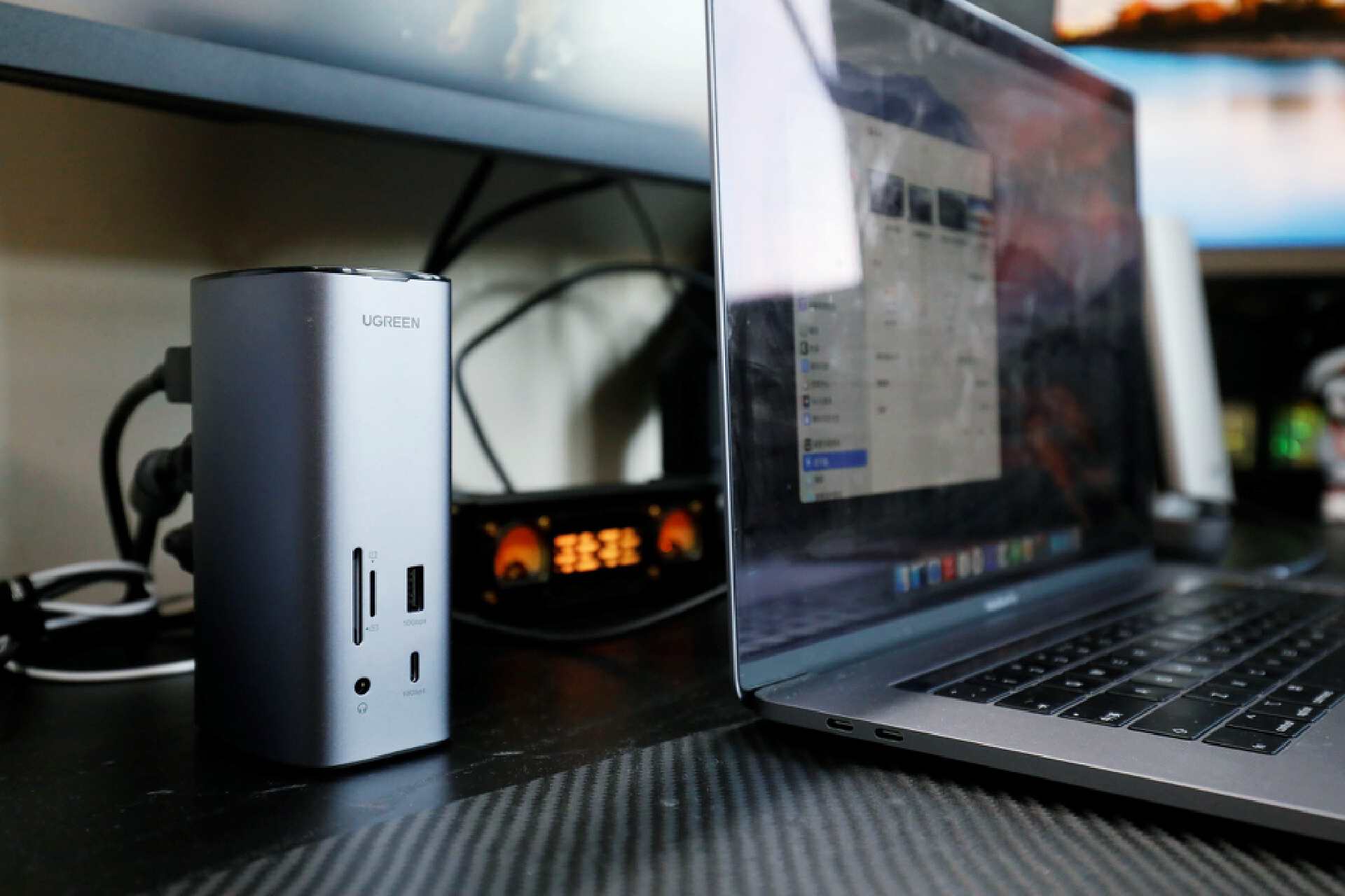 四屏联动怎么操作,绿联扩展