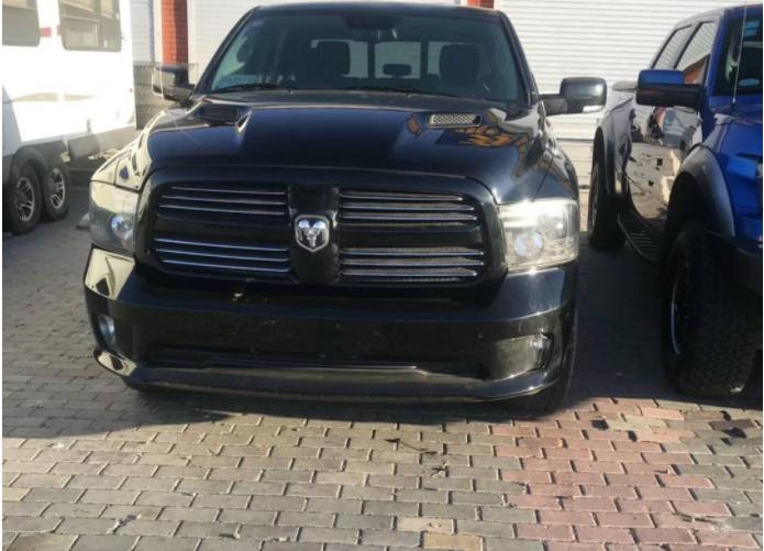 六大动物车标你能认出几个,惹不起的4种动物车标