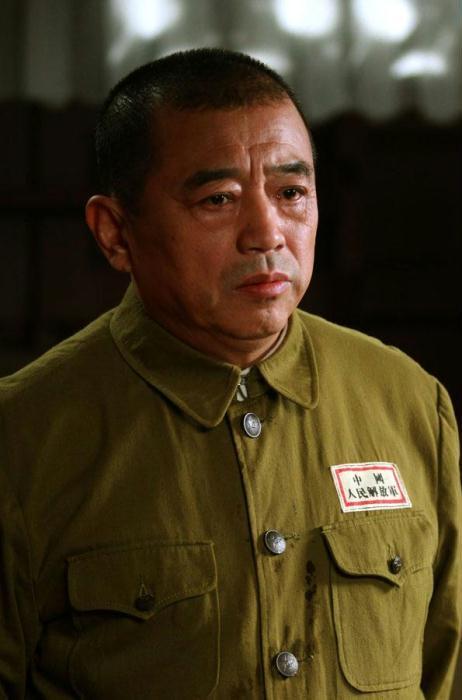 丁勇岱董勇宗利群,丁勇岱和董勇宗利群