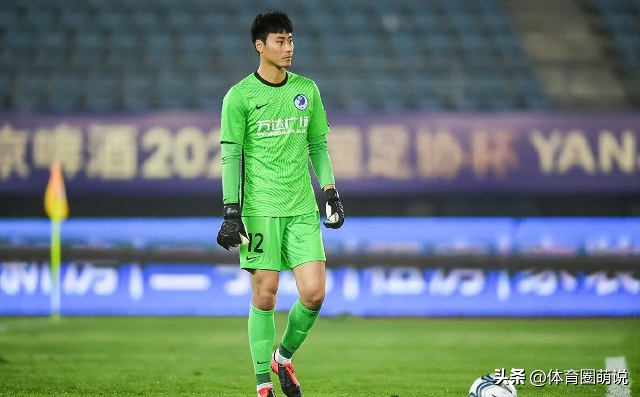 津门虎徐嘉敏扑救,天津津门虎守门员徐嘉敏