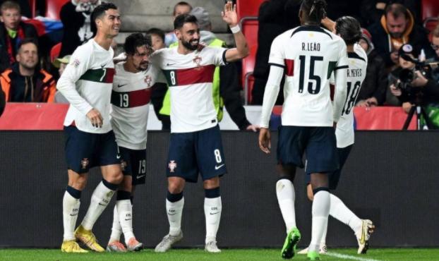 葡萄牙c罗vs西班牙哪场比赛,葡萄牙球员vs曼联