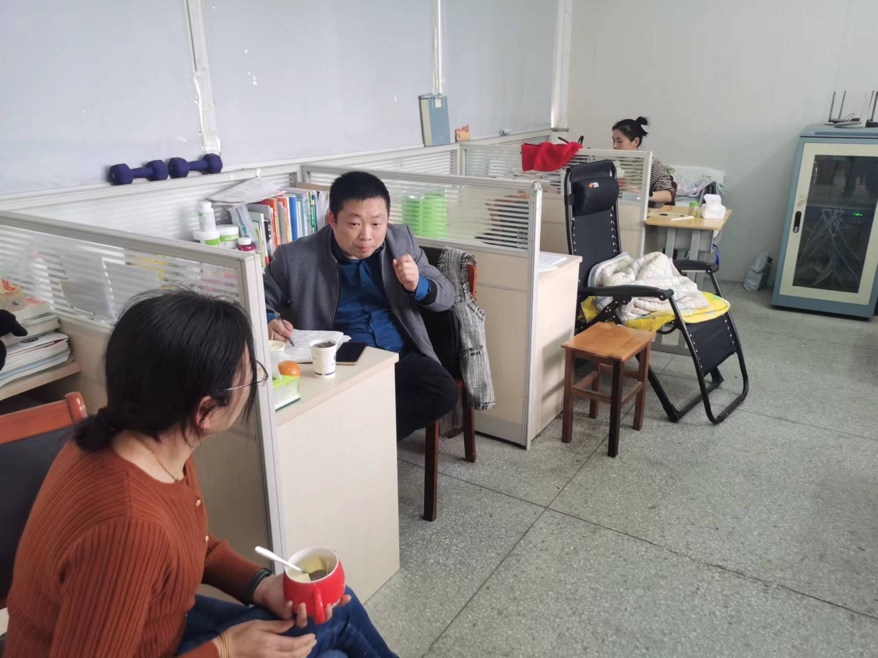 鐗㈣鍒濆績娼滃績鏁欎功鑲蹭汉,鐗㈣鑲蹭汉鍒濆績