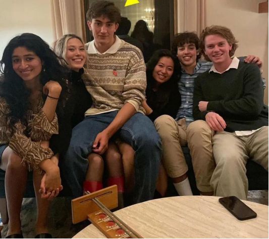 网友偶遇谷爱凌接吻,19岁谷爱凌恋情曝光