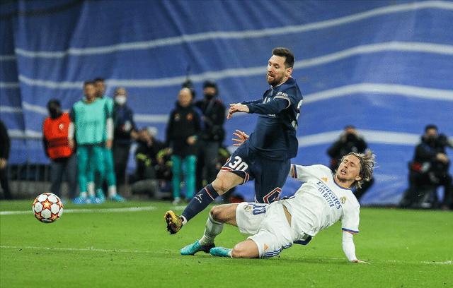 本泽马在欧冠淘汰赛练习帽子戏法,本泽马欧冠切尔西帽子戏法