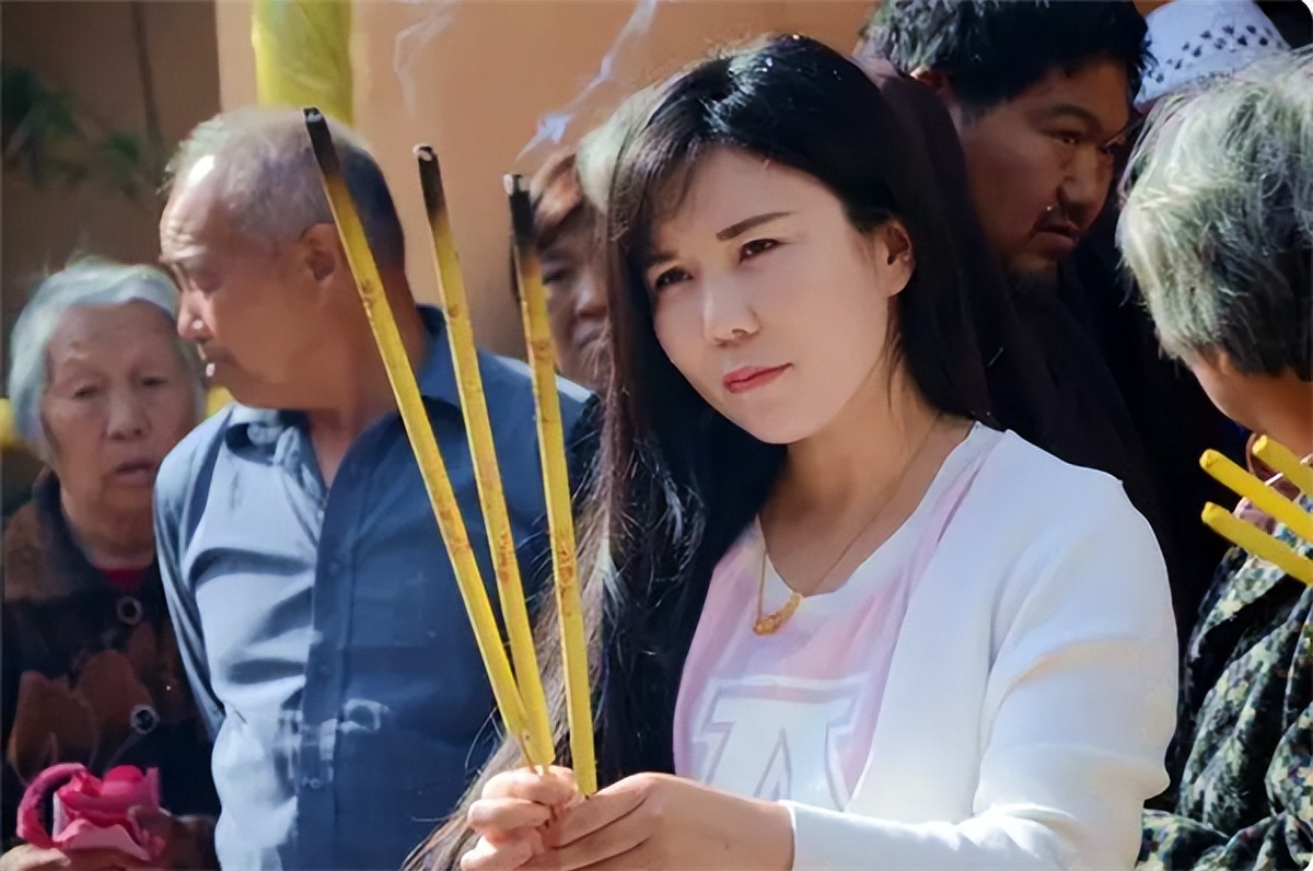 烧香什么是断头香,烧香不遇断头香