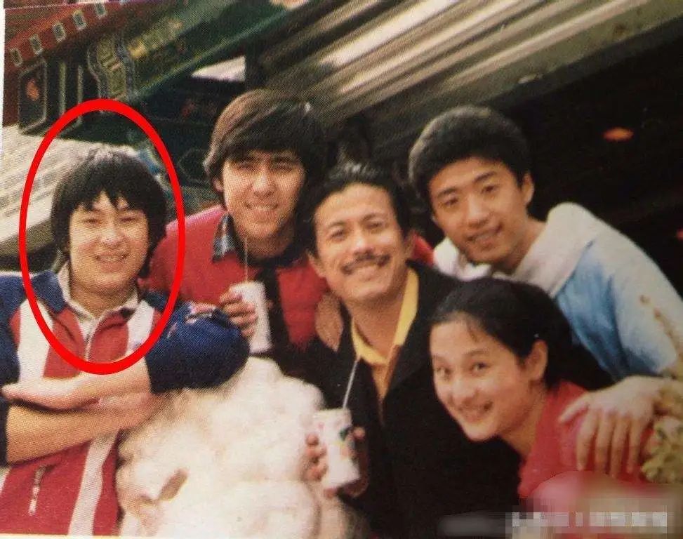 张嘉译成功的原因,张嘉译现在情况