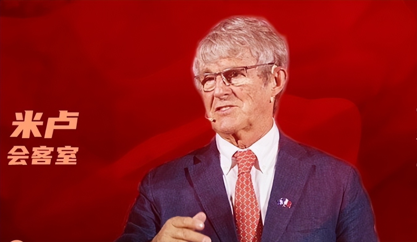 李霄鹏执教国足点评李铁,米卢评李铁