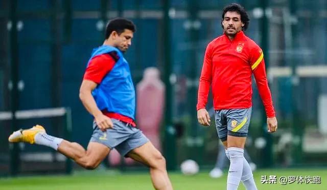 搞笑国足归化,中国足球归化球员花了多少钱