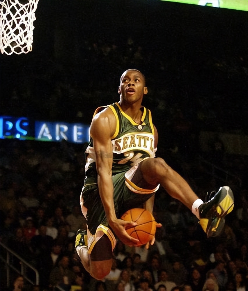 nba鎴存柉钂欏痉姊呮．鍚屾牱鎷涘紡杩炵画寰楀垎,nba365