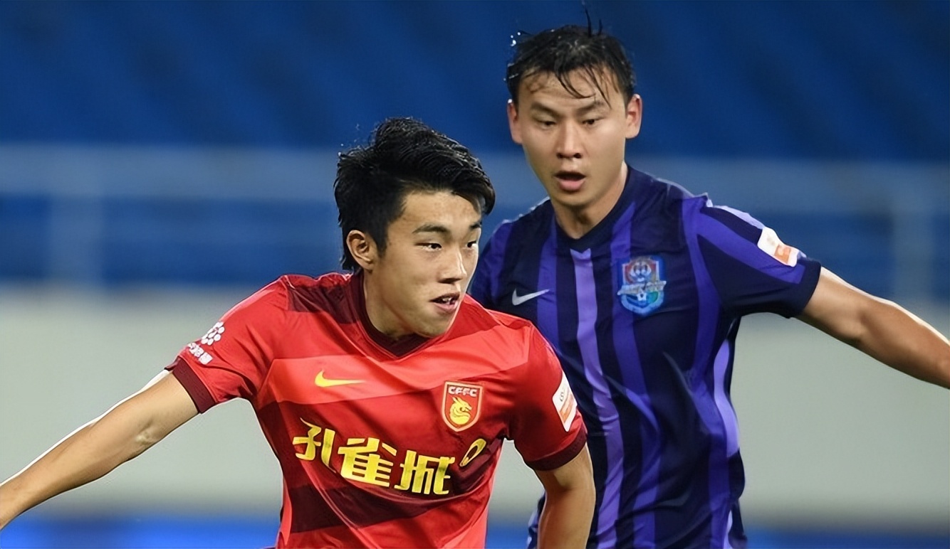 两大重量级新援现身申花训练，一人曾是豪门主力，深得名帅器重