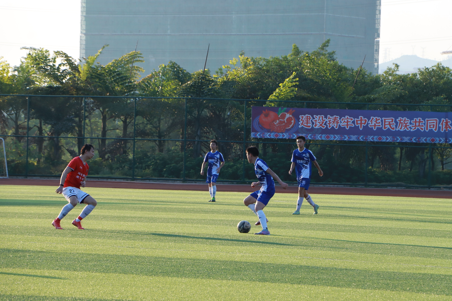 铆足干劲拼劲闯劲,铆足干劲开局