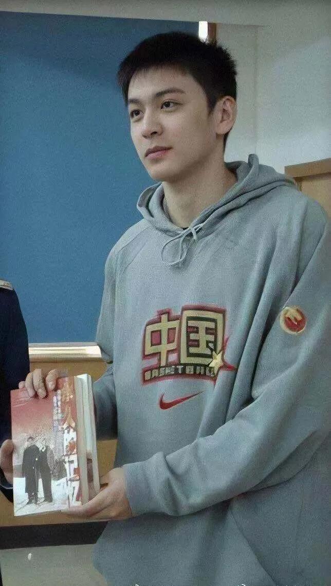 辽篮主教练杨鸣,辽篮杨明