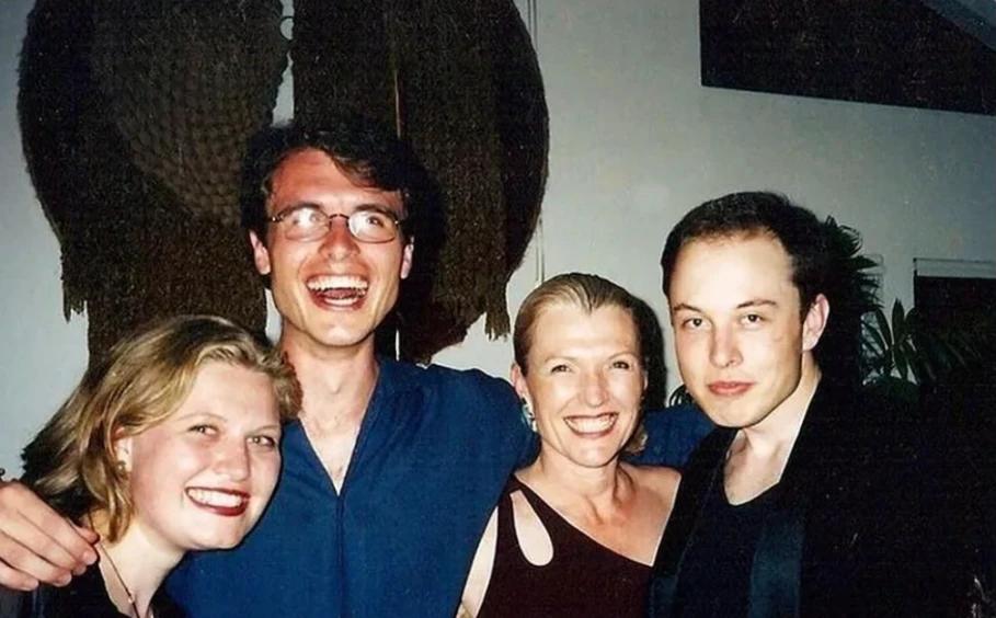 不止足球明星和欧冠，OPPO与国际大咖合作！这一次是梅耶马斯克！