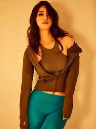 韩国女主持人申雅英,韩国微胖主持人申雅英