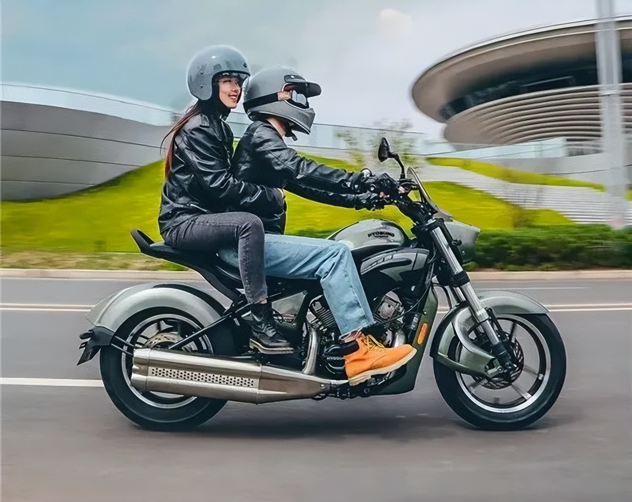 赛科龙rc250与gsx250哪个更值得买,赛科龙rc250和春风250sr赛道哪个好