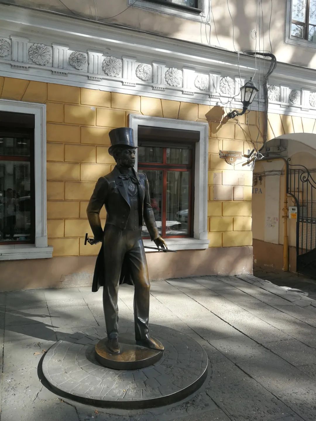 穿越冷冻冲突带：从“德左”到乌克兰|欧洲来信