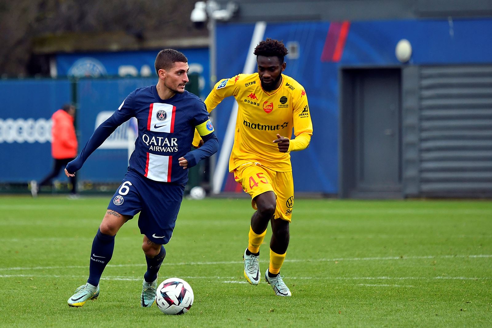 热身赛巴黎圣日耳曼9:0,友谊赛巴黎圣日耳曼