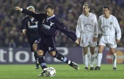 米哈伊洛维奇任意球帽子戏法集锦,米哈伊洛维奇任意球帽子戏法时间