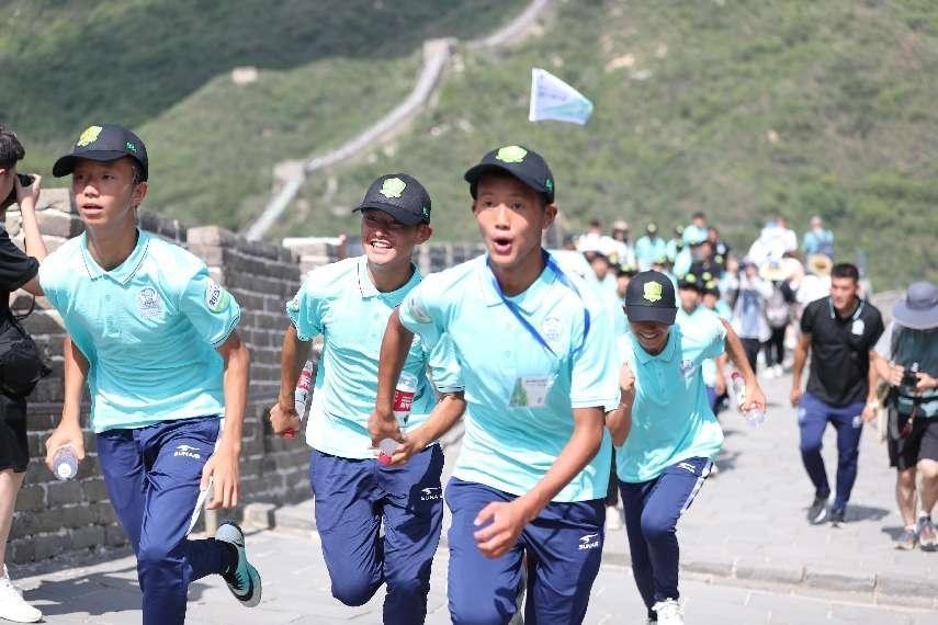 他们眼里的“光”越来越亮2023年北京市公安局定点帮扶支教贵州省黔西南州青少年校园足球夏令营侧记