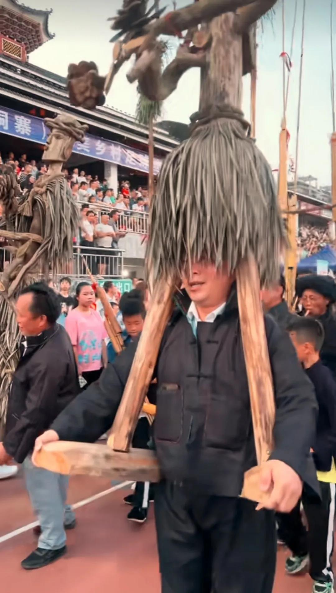 村超少数民族时装秀完整版,村超足球贵州民族秀