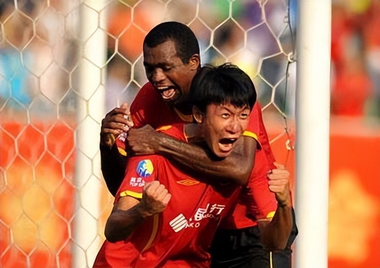 成都五牛队2002年阵容,成都五牛足球队员名单