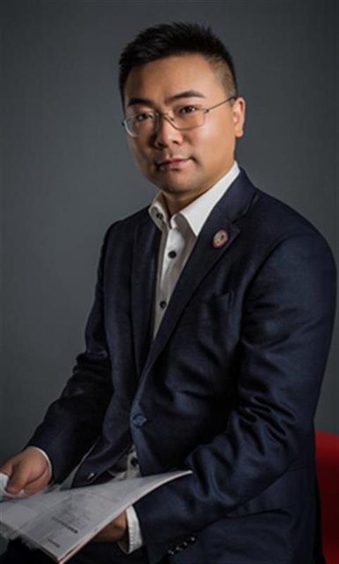 中国男足主教练李铁最新情况,中国男足主教练李铁人物介绍