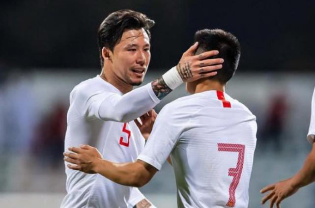 男足降薪被拒绝参赛,男足降薪了吗