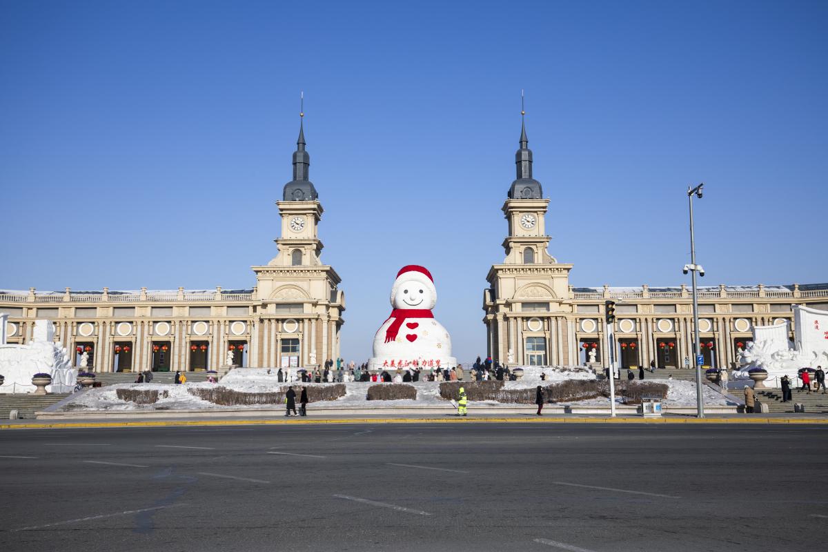 山河远阔不如一碗人间烟火的意思,山河远阔音乐
