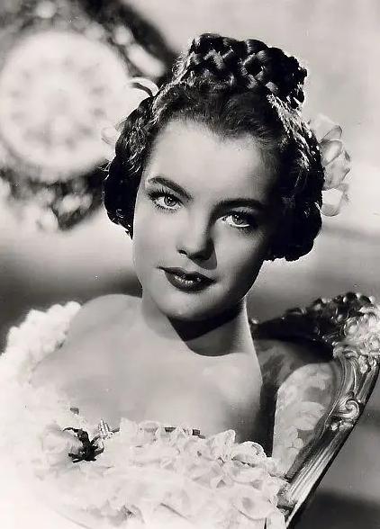 全球公认第一美男阿兰德龙,法兰西第一帅阿兰德龙