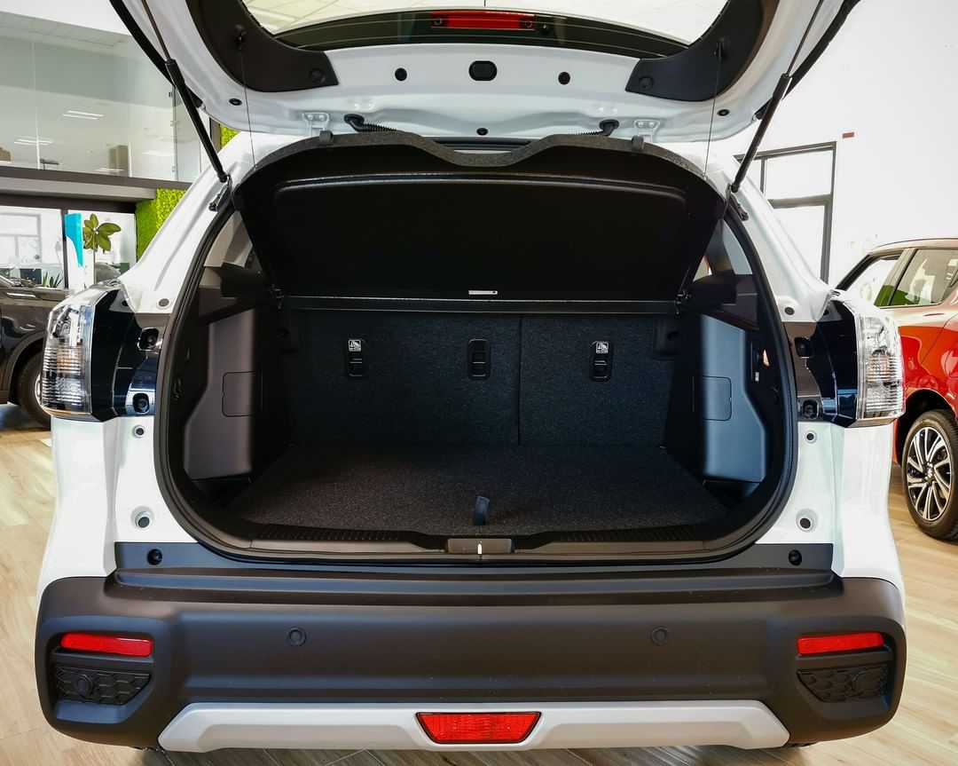 铃木锋驭s-cross2021款,2023铃木s-cross什么时候上市