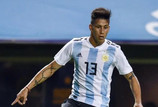 梅萨登场,阿根廷中场梅萨