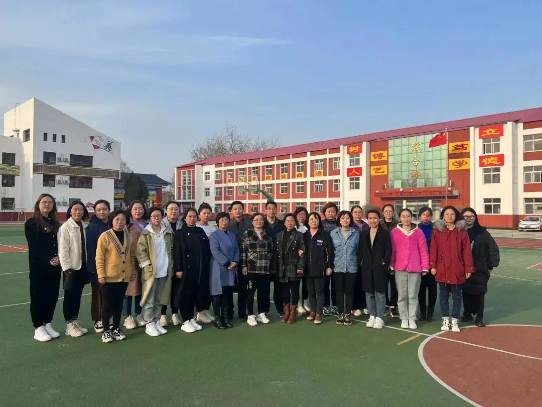 秦皇岛抚宁区奇石学校招生电话,秦皇岛奇石艺术学校是中专吗