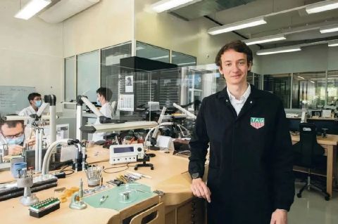 网友偶遇谷爱凌接吻,19岁谷爱凌恋情曝光