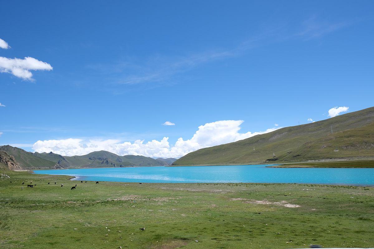 山河远阔不如一碗人间烟火的意思,山河远阔音乐