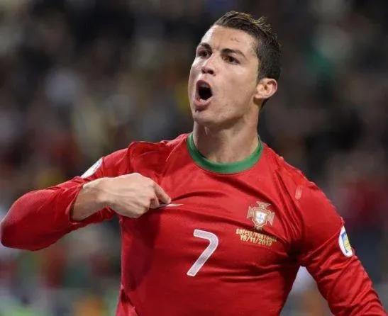 c罗姆巴佩梅西内马尔父亲,姆巴佩梅西c罗内马尔