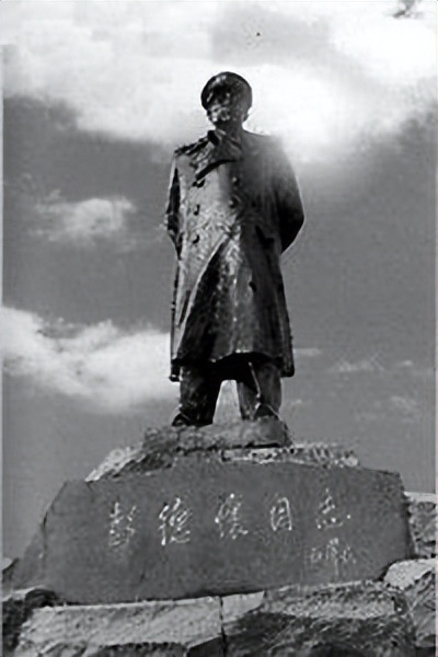 丁勇岱董勇宗利群,丁勇岱和董勇宗利群