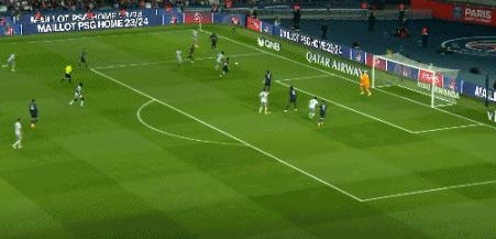 足坛欧冠夺冠庆祝时刻,皇马迎来姆巴佩再掀豪门风暴