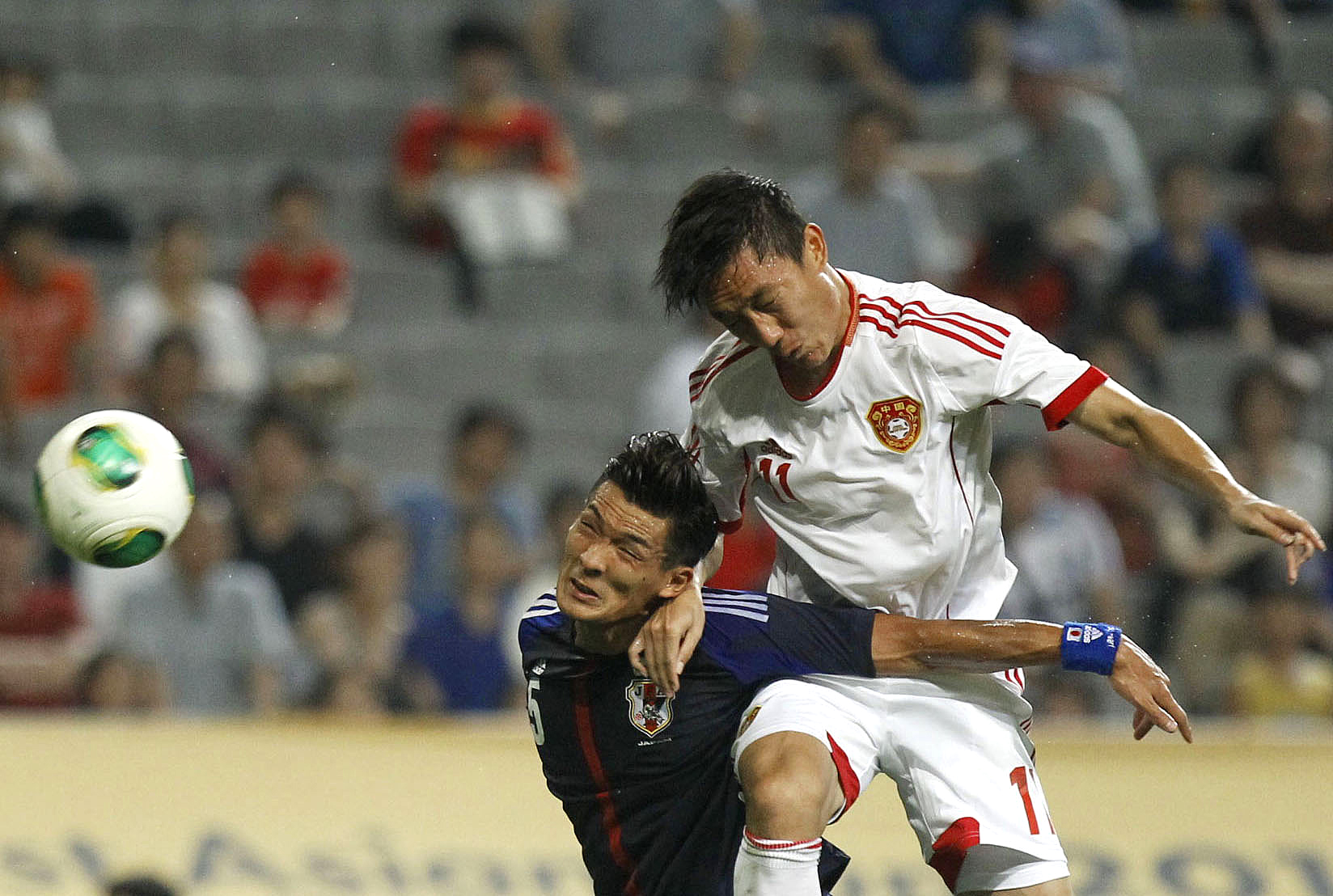 前国足教练高洪波现状如何,男足曲波有多厉害