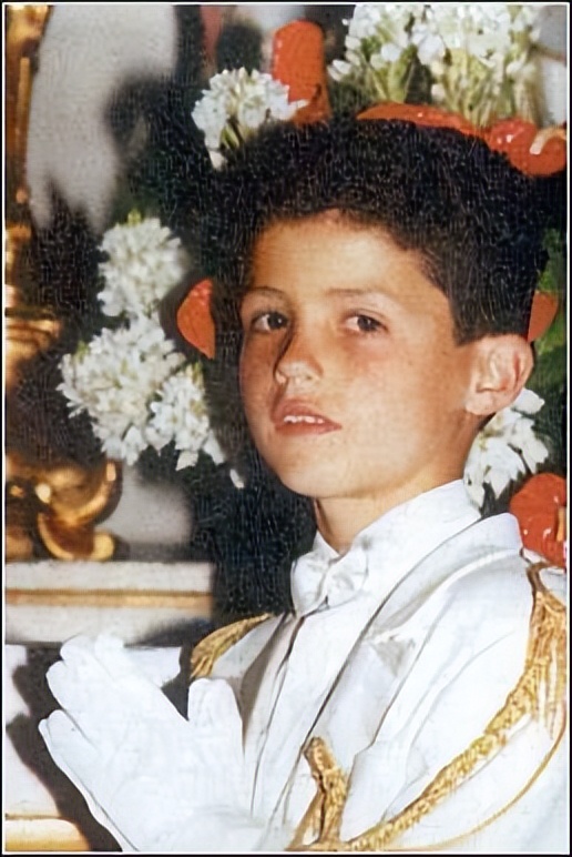 c罗的五个孩子,c罗的5个孩子