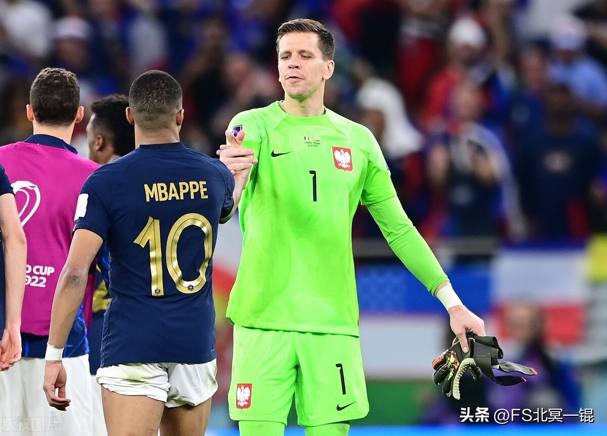 双手如钳，一夫当关万夫莫开，化腐朽为的神奇不只有前锋还有门将