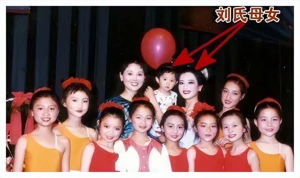 刘亦菲母亲刘晓莉：64岁两婚两离，如今是单身贵族，比女儿美多了