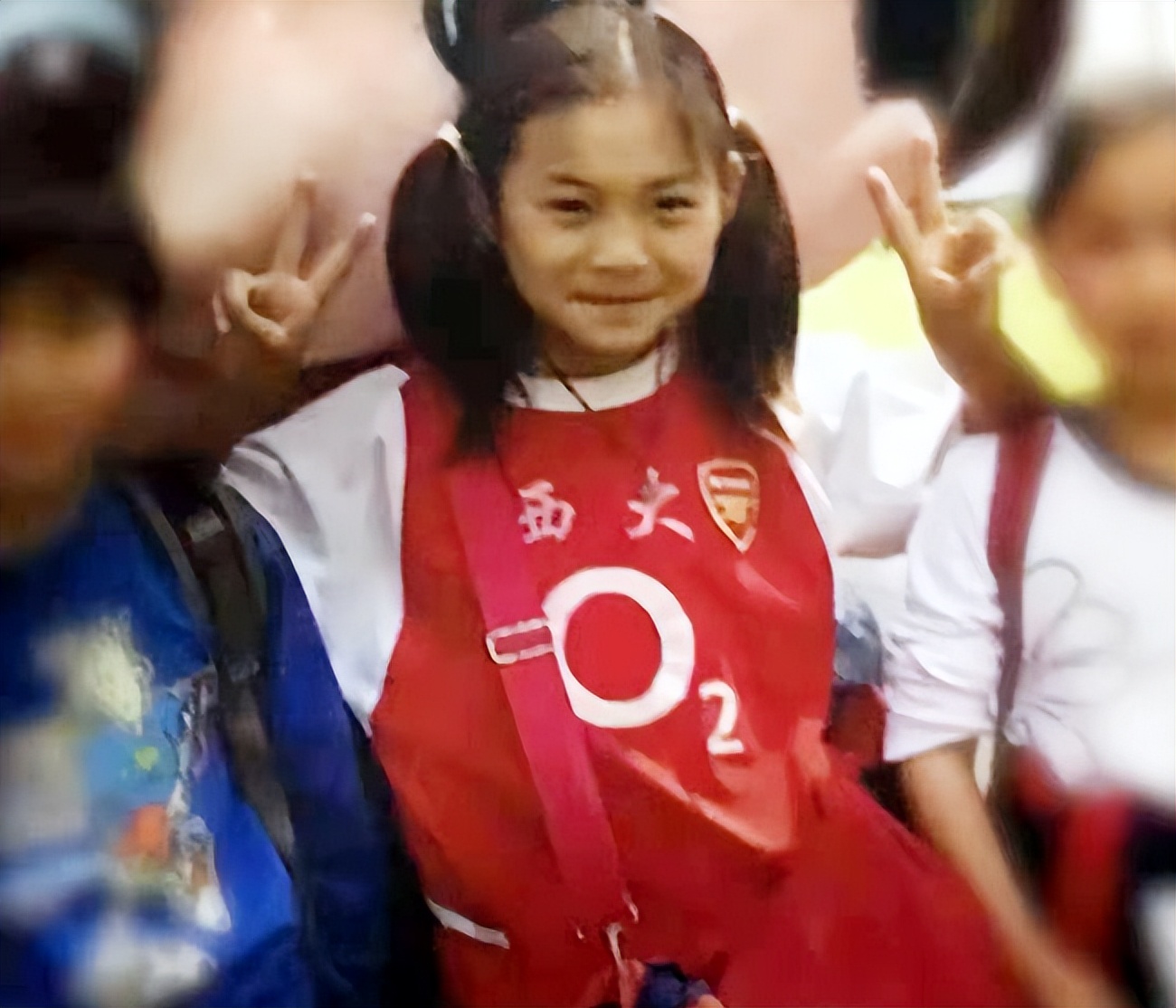 中国女足王霜个人经历,中国女足王霜孤儿