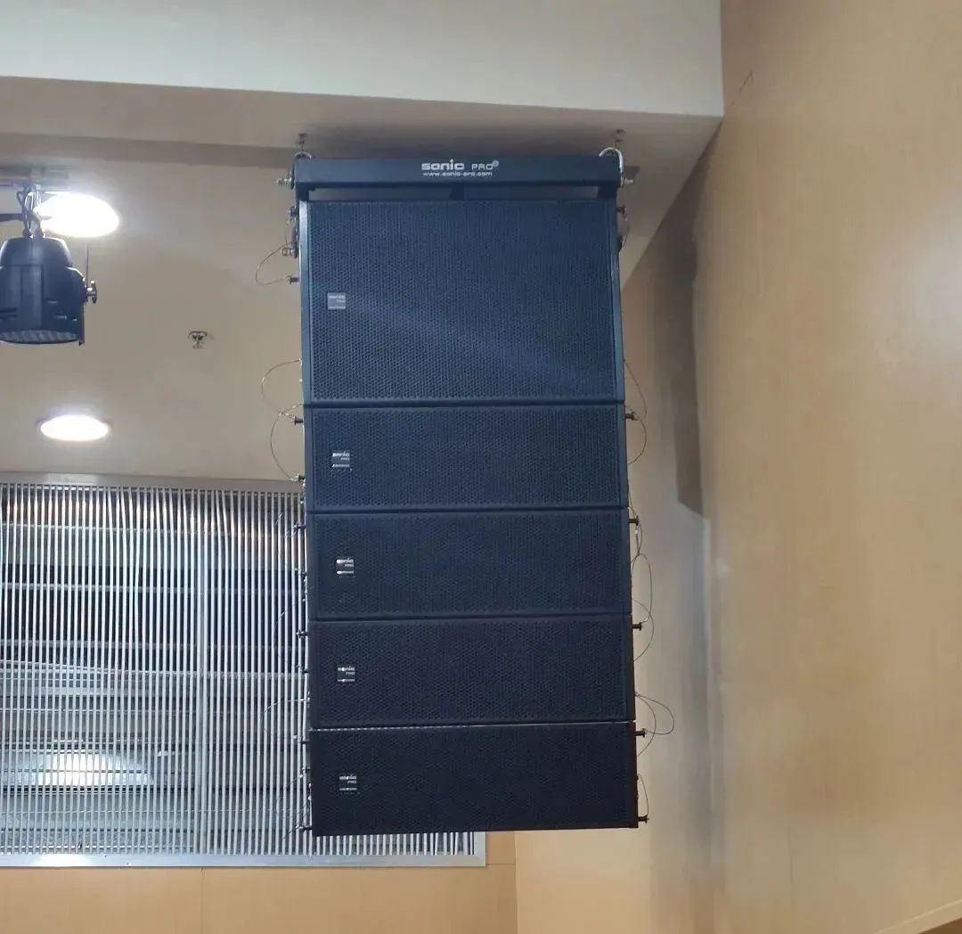 重庆荣昌高新实验小学,荣昌高新区实验小学体育馆